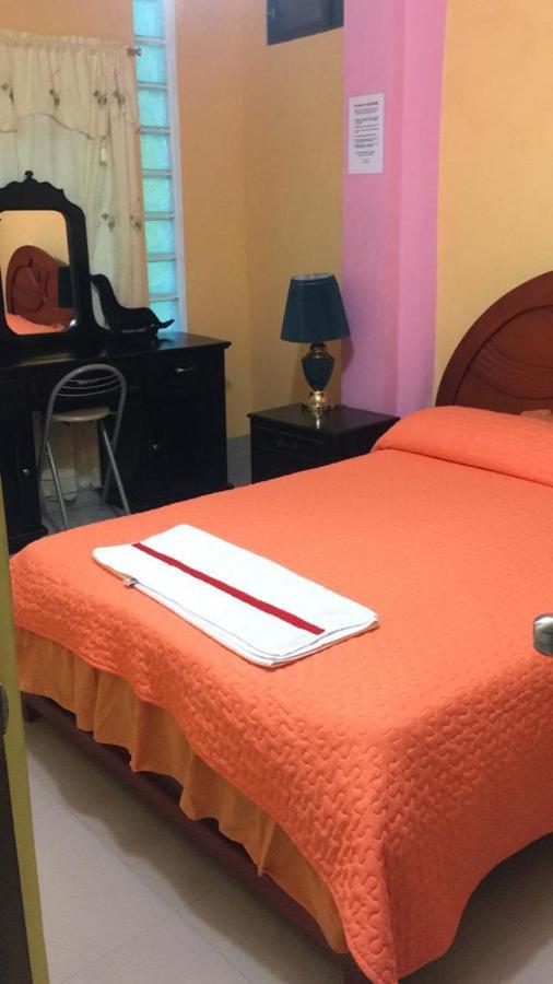 Hostal San Francisco ซานกริสโตวัล ภายนอก รูปภาพ